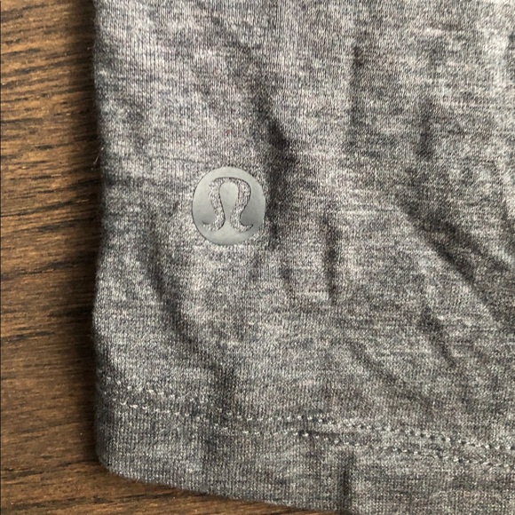 lululemon Trapeze Twist Tank - Picture 8 of 8